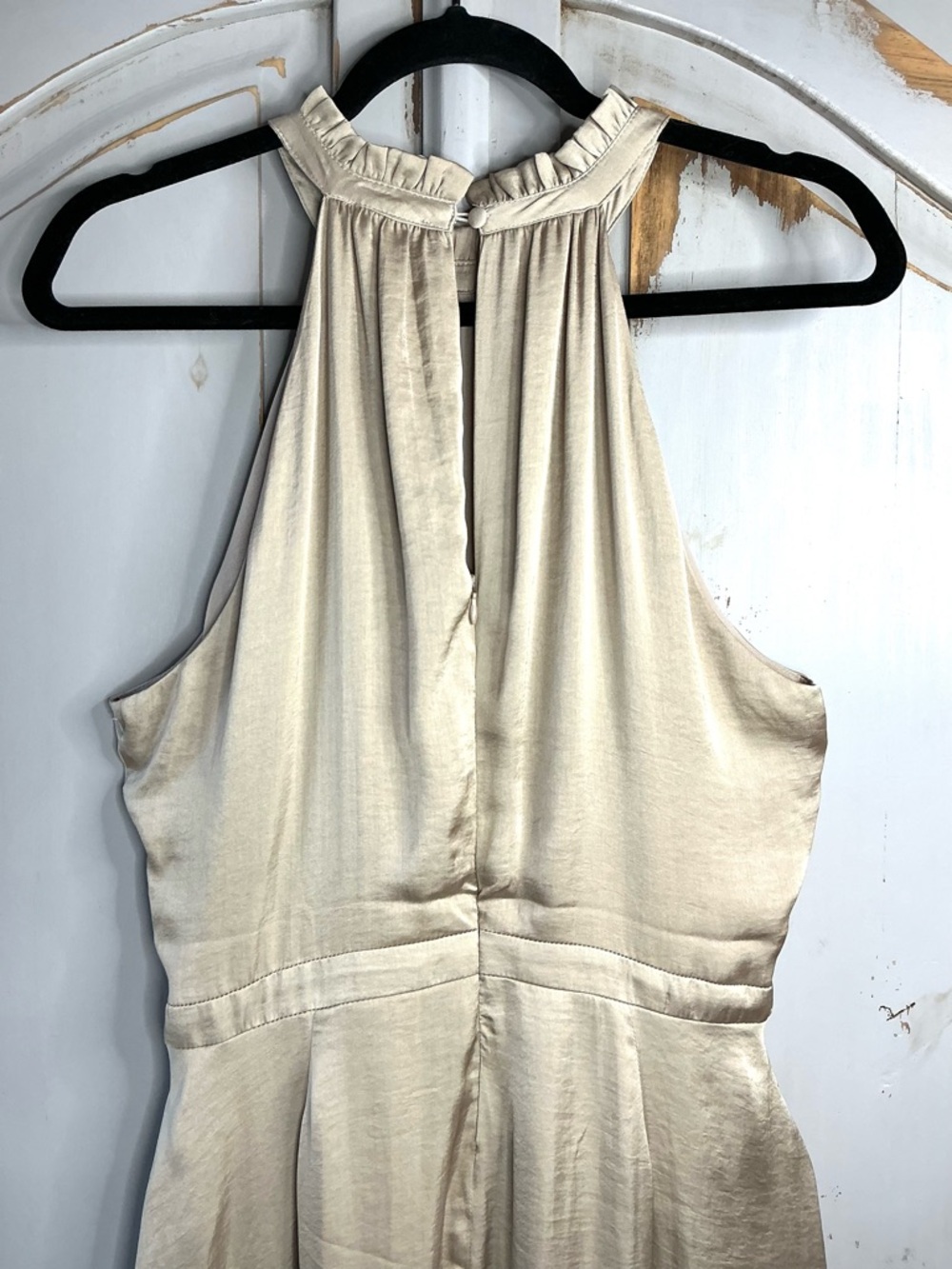 NWT Elie Tahari | Ruffled Halter Maxi Dress Soft Beige Champagne Size 12 - Picture 8 of 9